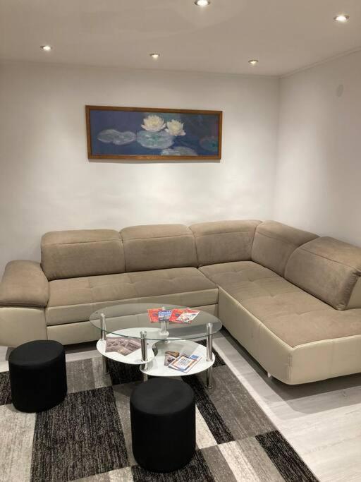 Downtown Island Apartment Budapeste Exterior foto